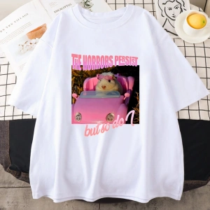 Beyaz Üzgün Hamster korku devam ediyor ama ben pembe grafik baskı karikatür