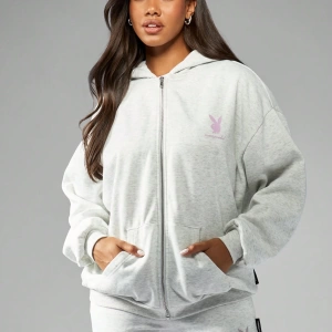 Bol Kesim Mektup Baskılı Kapüşonlu Bağcıklı Sweatshirt Düşük Omuz Tasarımı, Uzun Kollu Model 5138