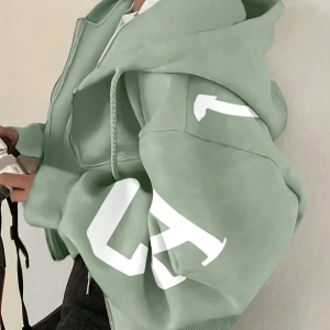 Büyük Beden Bol Günlük Kapüşonlu Fermuarlı Harf Baskılı Sweatshirt Model 5146
