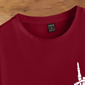 Büyük Beden Fiyonk Logo Baskılı Rahat Minimalist Desen Yuvarlak Yaka Kısa Kollu Tişö