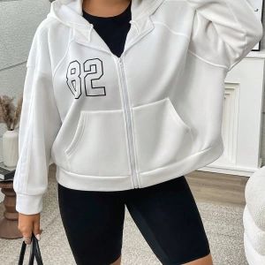 Büyük Beden Kadın Numara Baskılı Uzun Kollu Fermuarlı Kapüşonlu Sweatshirt, Sonbahar/K Model 5185