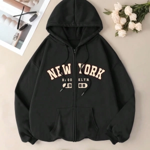 Büyük Beden Kapüşonlu Sweatshirt Harf Baskılı ve Bağcıklı Model 5174