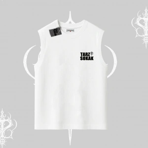 Cafe - Butik - Galeri vb işyerlerine  UNİSEX KOLSUZ T-shirt