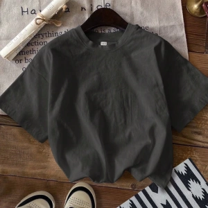 Casual Barkod ve Kaliforniya Yazılı Grafik Beyaz Yuvarlak Yaka Kısa Kollu Fitted Tiş