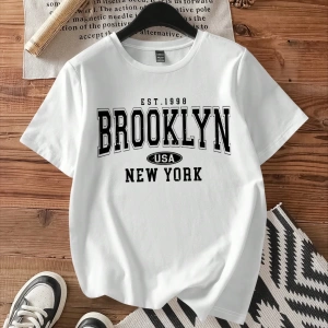 Casual Brooklyn Baskılı Yuvarlak Yaka Kısa Kollu Fitted Kadın Tişörtü, %34 Pamuk