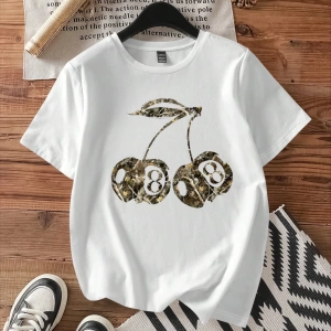 Casual Cheetah Desenli ve Kiraz Grafikli Yuvarlak Yaka Kısa Kollu Dar Kesim Kadın Ti