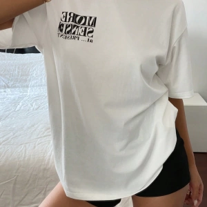 Casual Grafik Baskılı Bol Kesim Kısa Kollu Tişört Kadınlar İçin, Yaz