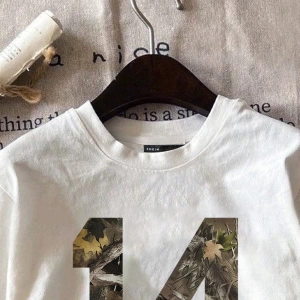 Casual Loose Leaf Desen Yuvarlak Yaka Kısa Kollu Kadın Tişörtü, Sokak %34 Pamuk, Yaz