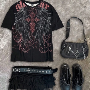 Casual Loose Rock Müzik Dudaklar Grafik Baskılı Yuvarlak Yaka Kısa Kollu Kadın Tişör