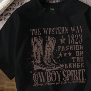 Casual Loose The Western War Baskılı Desen Yuvarlak Yaka Kısa Kollu Bol Kadın Tişö