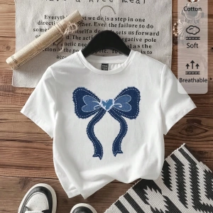 Casual Minimalist Leopar Desenli Fiyonk Dekor Yuvarlak Yaka Kısa Kollu Fitted Kırpıl