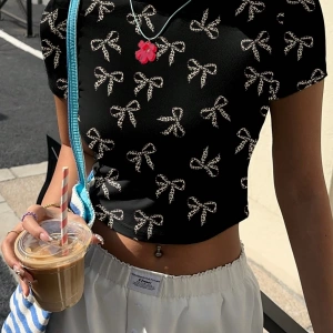 Casual Minimalist Leopar Desenli Fiyonk Dekor Yuvarlak Yaka Kısa Kollu Fitted Kırpıl