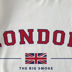 Casual Minimalist Londra Bayrağı Baskılı Bol Kesim Yuvarlak Yaka Kısa Kollu Tişö