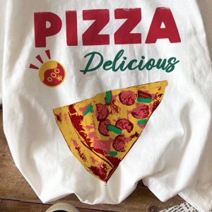 Casual Pizza Grafik Beyaz Yuvarlak Yaka Kısa Kollu Fitted Kadın Tişörtü, Pamuk Yaz İ