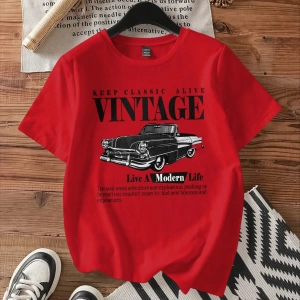 Casual Retro Kırmızı Araba Desenli %50 Pamuk Kadın Tişört
