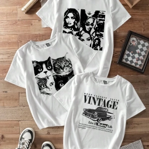 Casual Retro Kırmızı Araba Desenli %50 Pamuk Kadın Tişört