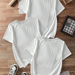 Casual Retro Kırmızı Araba Desenli %50 Pamuk Kadın Tişört