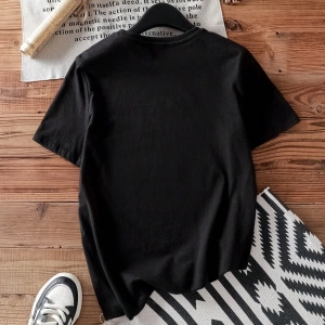 Casual Retro Kırmızı Araba Desenli %50 Pamuk Kadın Tişört
