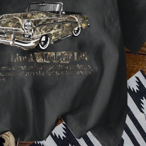Casual Retro Kırmızı Araba Desenli %50 Pamuk Kadın Tişört