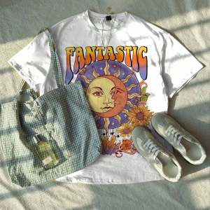 Casual Retro Kırmızı Araba Desenli %50 Pamuk Kadın Tişört