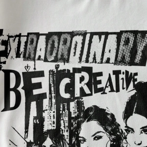 Casual Retro Siyah & Beyaz Portre Grafik Mürettebat Yaka Kısa Kollu Fitted Kadın Tiş