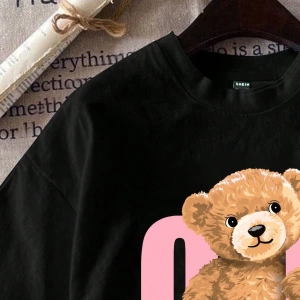 Casual Siyah Büyük Boy OK Bear Grafik Yuvarlak Yaka Kısa Kollu Pamuklu Tişört Kadınl