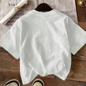 Casual Slogan ve Araba Grafikli Yuvarlak Yaka Kısa Kollu Slim Fit Kadın Tişörtü,