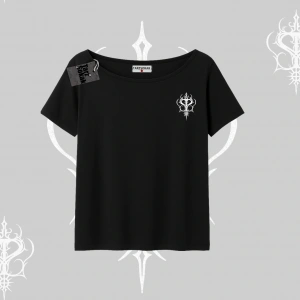 Çerçeveli Kedi Baskılı Kayık Yaka Tshirt