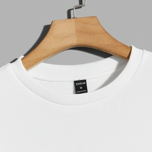 Coko serisi Manfinity Homme Letter Graphic Pullover