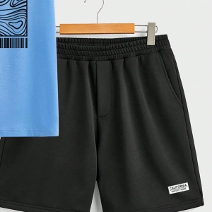Contour Line Casual Baskılı Erkek Standart Beden Tişört Takımı