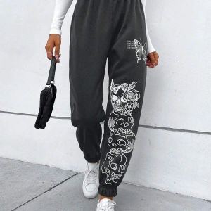 Coolane Butterfly & Skull Print 4 Mevsim Eşofman