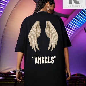 Coolane Kanatları ve Harf Grafikli Büyük Boy Tişört