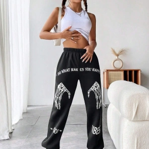 Coolane Skeleton Hand & Letter Graphic Elastic Waist 4 Mevsim Eşofman