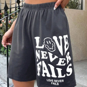 Coolane Slogan & Cartoon Graphic Şort