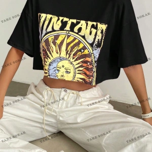 Crop CKOD-232913 Sun & Letter Grafikli Düşük Omuz Kısa