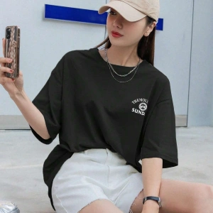 Dağ & Slogan Grafikli Düşük Omuzlu Tişört