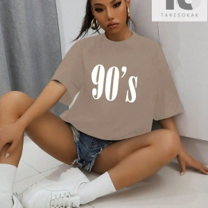 Damla Omuz Harf Grafikli Oversize Tişört