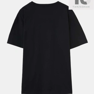 Damla Omuz Harfli Grafik Tişört