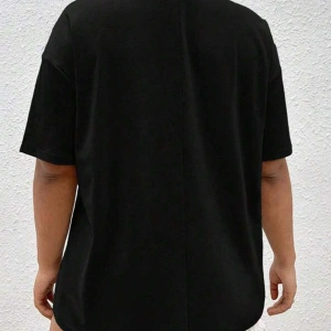 Damla Omuz Yazılı Nakışlı Üst