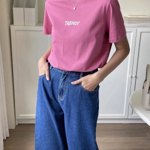 DAZY Harfli Grafik Tişört