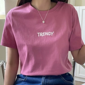 DAZY Harfli Grafik Tişört
