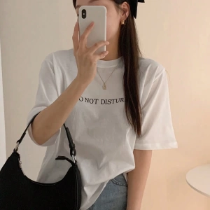 DAZY Kadın Bol Kesim Normal Tişört Harfli Baskılı Yaz