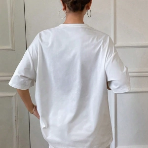 DAZY Kadın Bol Kesim Tişört Harf Baskılı