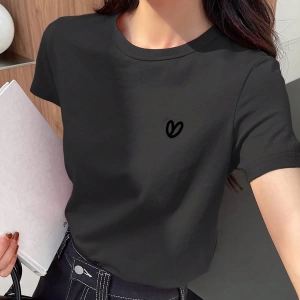 DAZY Kadın Düz Renk Kalp Nakışlı Kısa Kollu Tişört Yaz