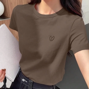 DAZY Kadın Düz Renk Kalp Nakışlı Kısa Kollu Tişört Yaz