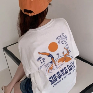 DAZY Kadın Grafik Baskılı Bol Kesim Beyaz Kısa Kollu Plaj Tişörtü, İlkbahar/Yaz