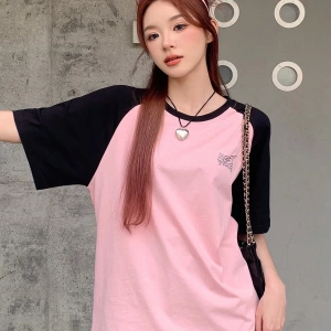 DAZY Kontrast Mektup Baskılı Raglan Kısa Kollu Tişört