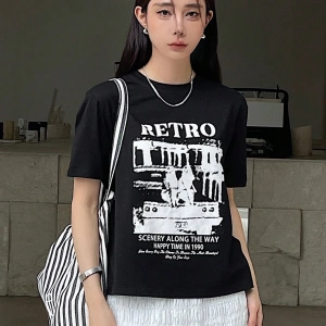 Dazy-Less Kadın Retro Desen Kısa Kollu Yazlık Tişört YOL BOYUNCA MANZARALAR 19DA MUTLU ZAMAN