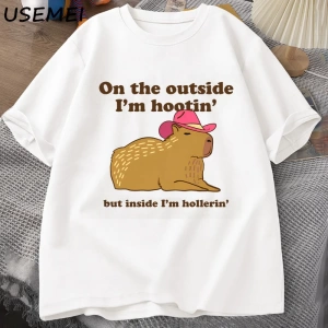 Dışarıda ben Hootin Capybara tişörtleri adam batı ruh sağlığı T-Shirt kovboy Cowgirl komik Me 3074
