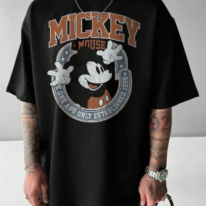 Disney Disney İşbirliği Mickey Mouse Erkek Rahat Karikatür Baskılı Kısa Kollu Tişört, Yaz